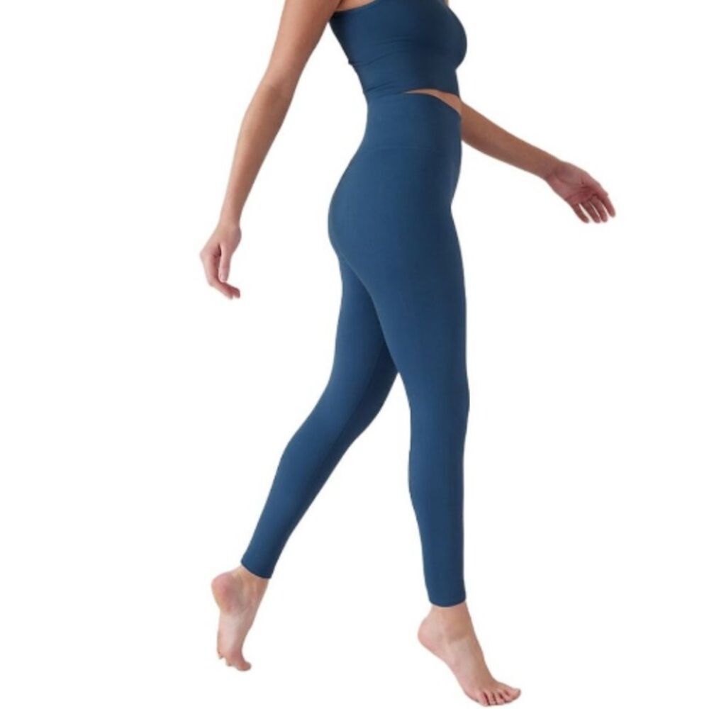 NEW Athleta Aurora Seamless Tight Blue Leggings Size SMALL 533472 Yoga Studio‎